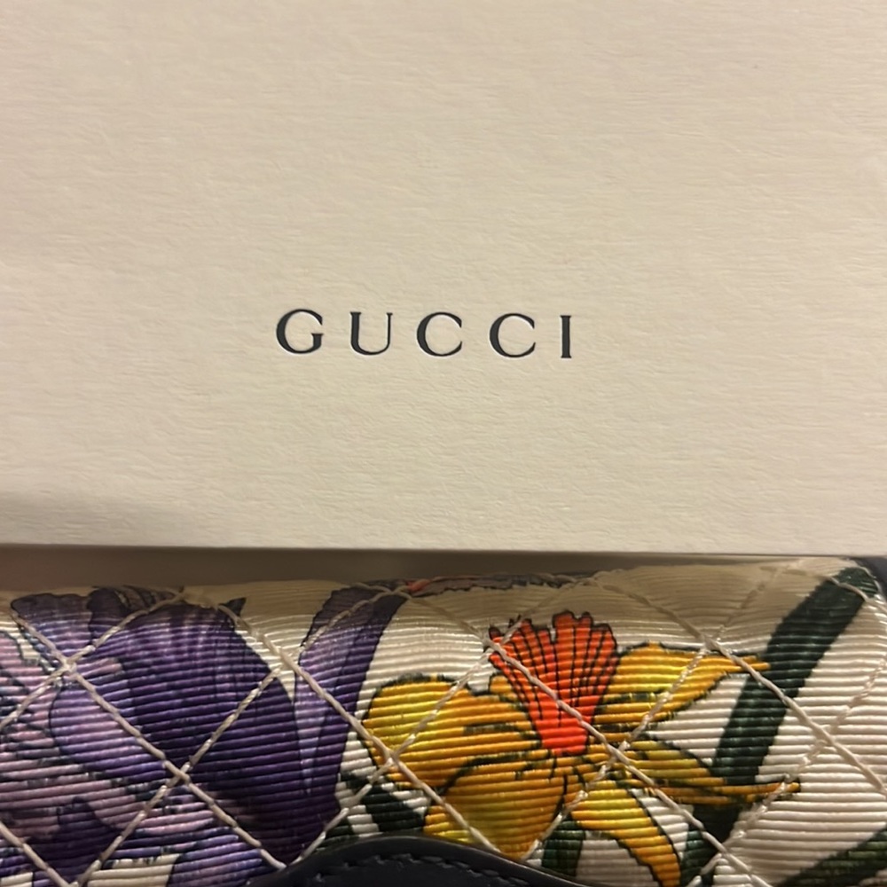 Gucci GG Trapuntata‎ Zumi Floral Wallet - Picture 9 of 16